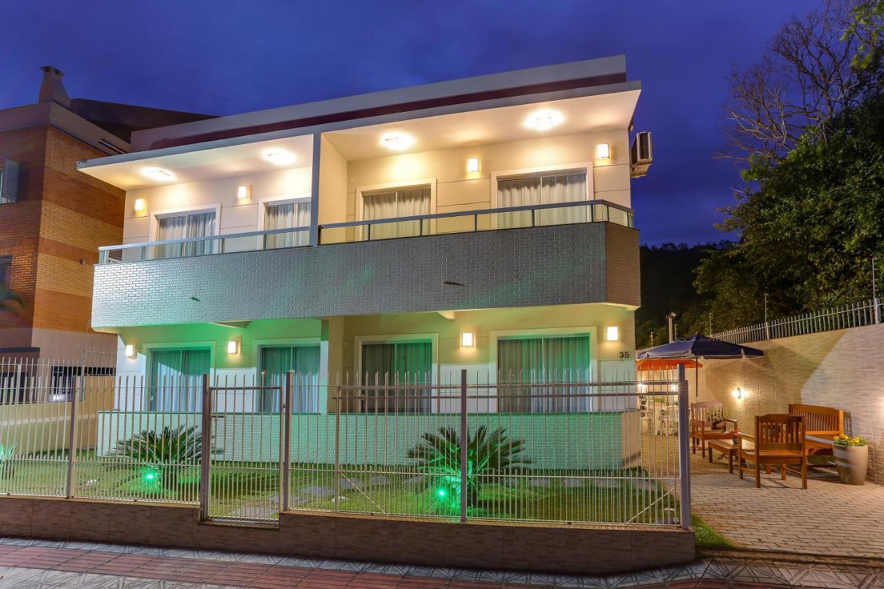 Lopes Residence Uma Quadra Do Mar Ingleses ฟลอเรียนอโปลิส ภายนอก รูปภาพ