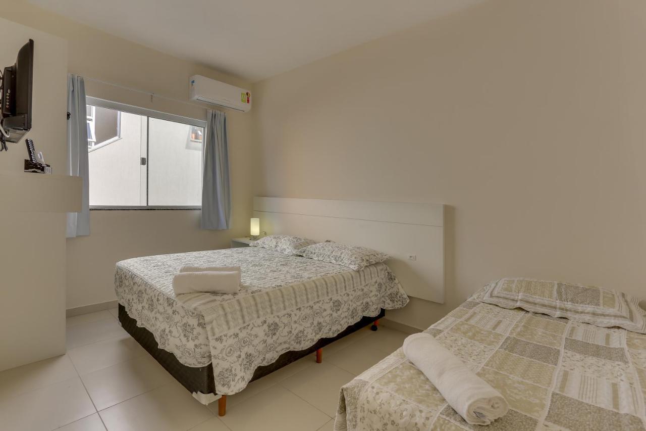Lopes Residence Uma Quadra Do Mar Ingleses ฟลอเรียนอโปลิส ภายนอก รูปภาพ